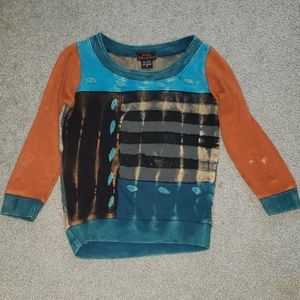 Rising international trendy sweater size 6